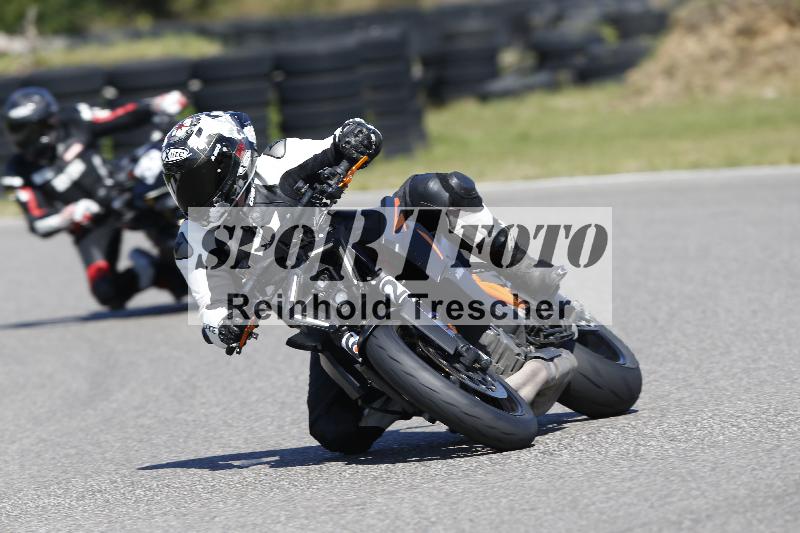 Archiv-2025/48 25.08.2025 Cornu Master School ADR/rot-rouge/62